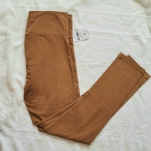 Forever 21 Basic High-Rise Leggings NWT color: Mocha Size:XL